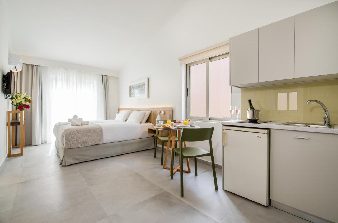 Lotus Hotel Apartments 加藤-达拉特索 外观 照片